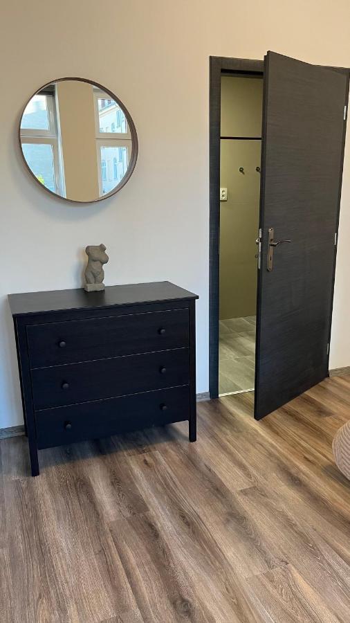 Downtown Boutique Apartments リベレツ エクステリア 写真